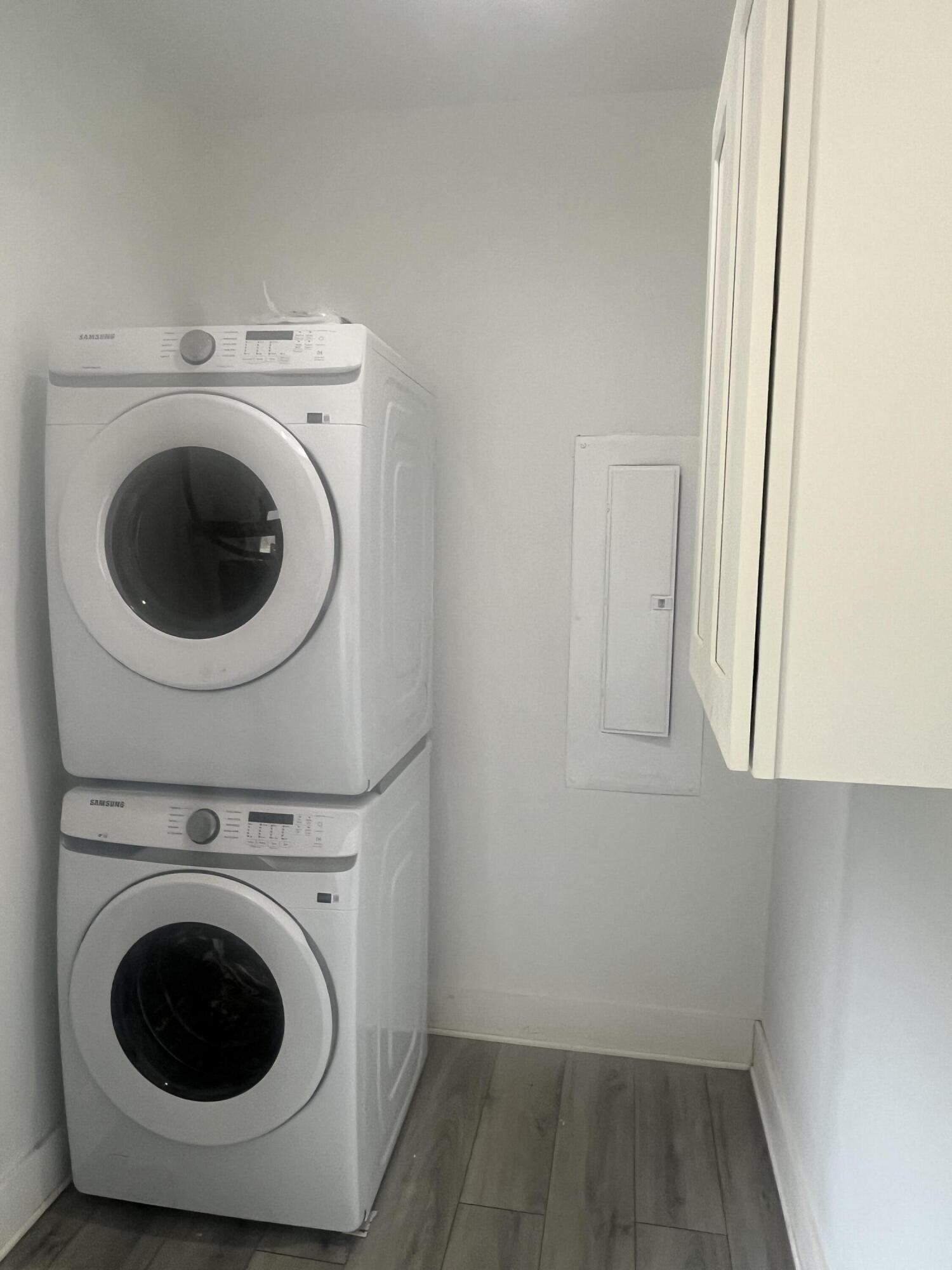3086 Haymakertown Road Troutville, VA 24175 - Photo 13 of 19 Laundry Room