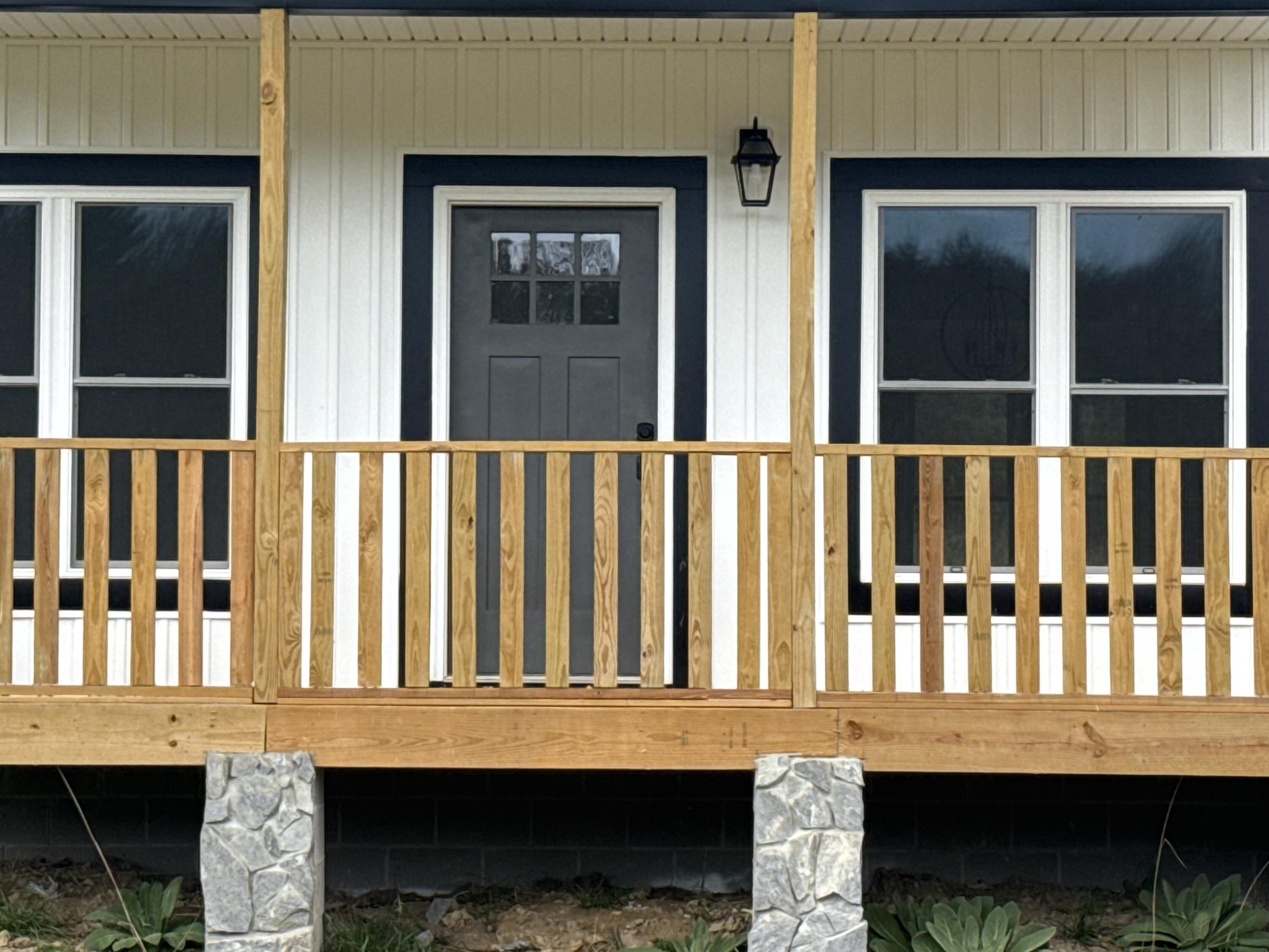 3086 Haymakertown Road Troutville, VA 24175 - Photo 4 of 19 Front Door