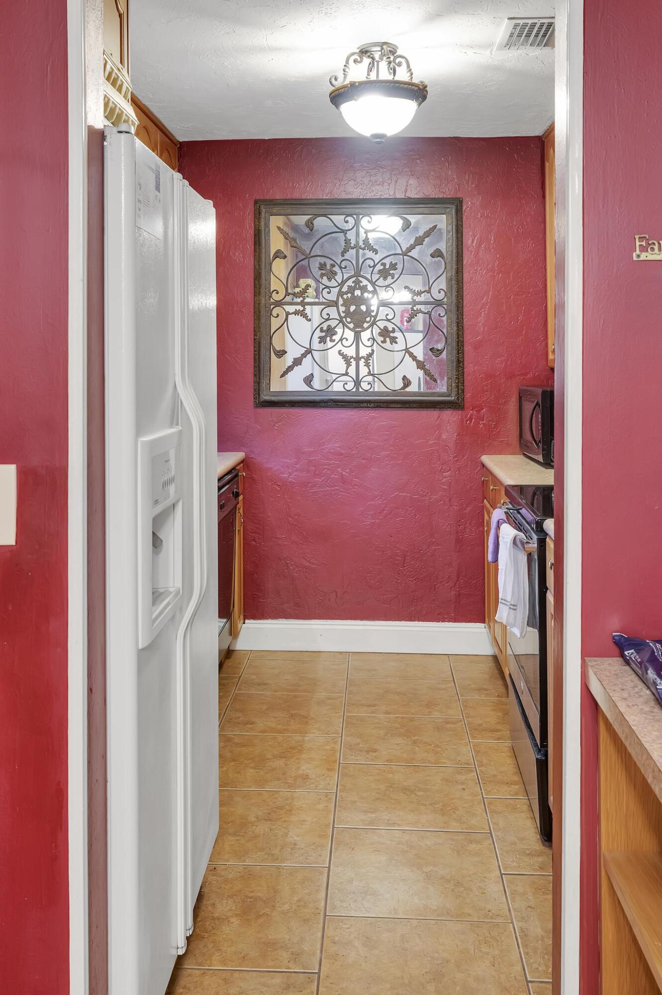 901 West Weatherbee Road Fort Pierce, FL 34982 - Photo 15 of 31 29092AA4-987C-45C9-9C4A-4B891A36C1D0