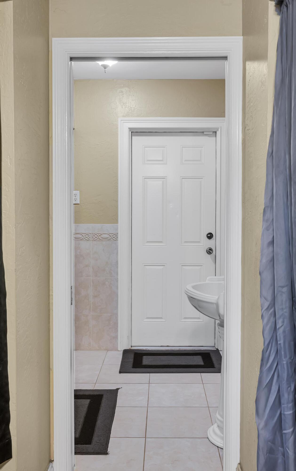 901 West Weatherbee Road Fort Pierce, FL 34982 - Photo 24 of 31 E796A58D-0786-42EA-AF46-600FB90C6CE6