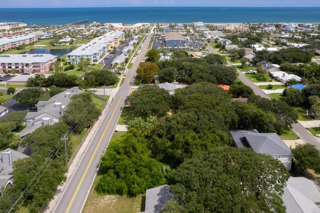 an aerial view of house with outdoor space
