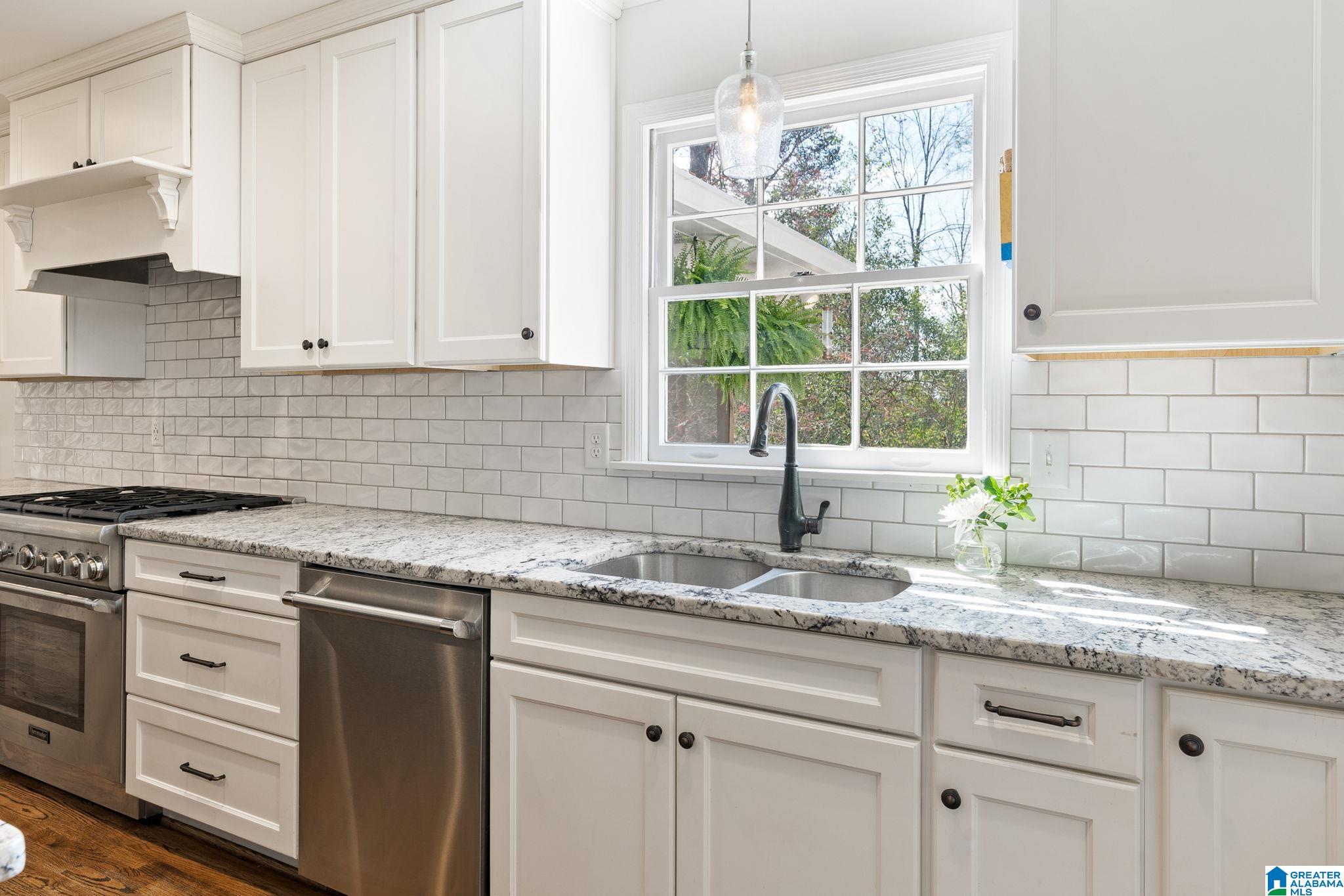 3613 Oakdale Road Birmingham, AL 35223 - Photo 15 of 62