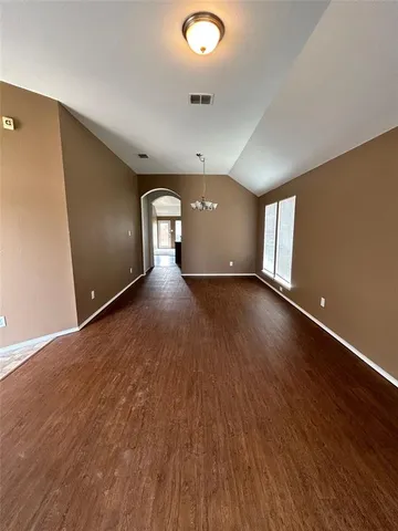 $1,900 | 1020 Trinidad Drive, Fort Worth, TX 76140