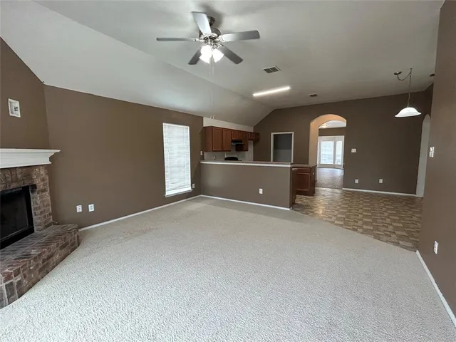 $1,900 | 1020 Trinidad Drive, Fort Worth, TX 76140