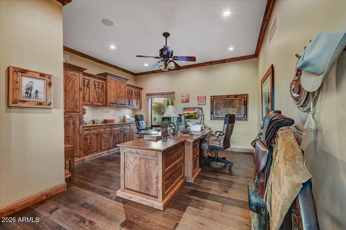 8343 East Spanish Boot Road Carefree, AZ 85377 - Photo 38 of 71 a view of a kitchen and dining room