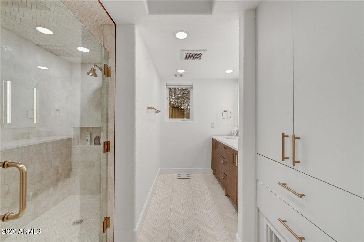 8343 East Spanish Boot Road Carefree, AZ 85377 - Photo 47 of 71 a bathroom with a bathtub and a shower