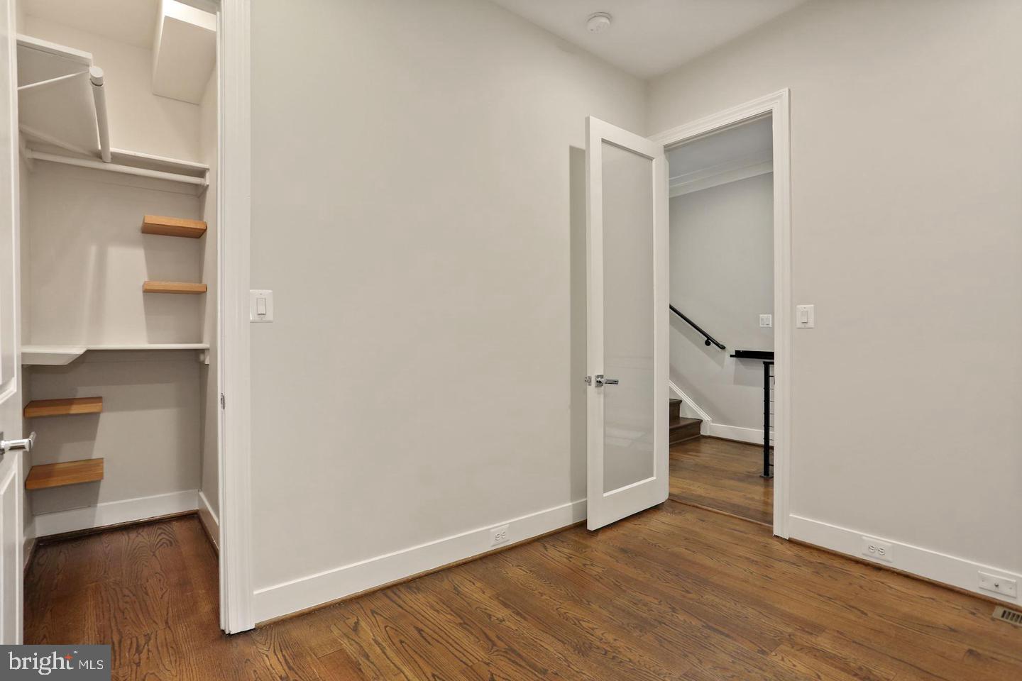224 R Street Northeast, Unit 2 Washington, DC 20002 - Photo 25 of 34 Office/Den