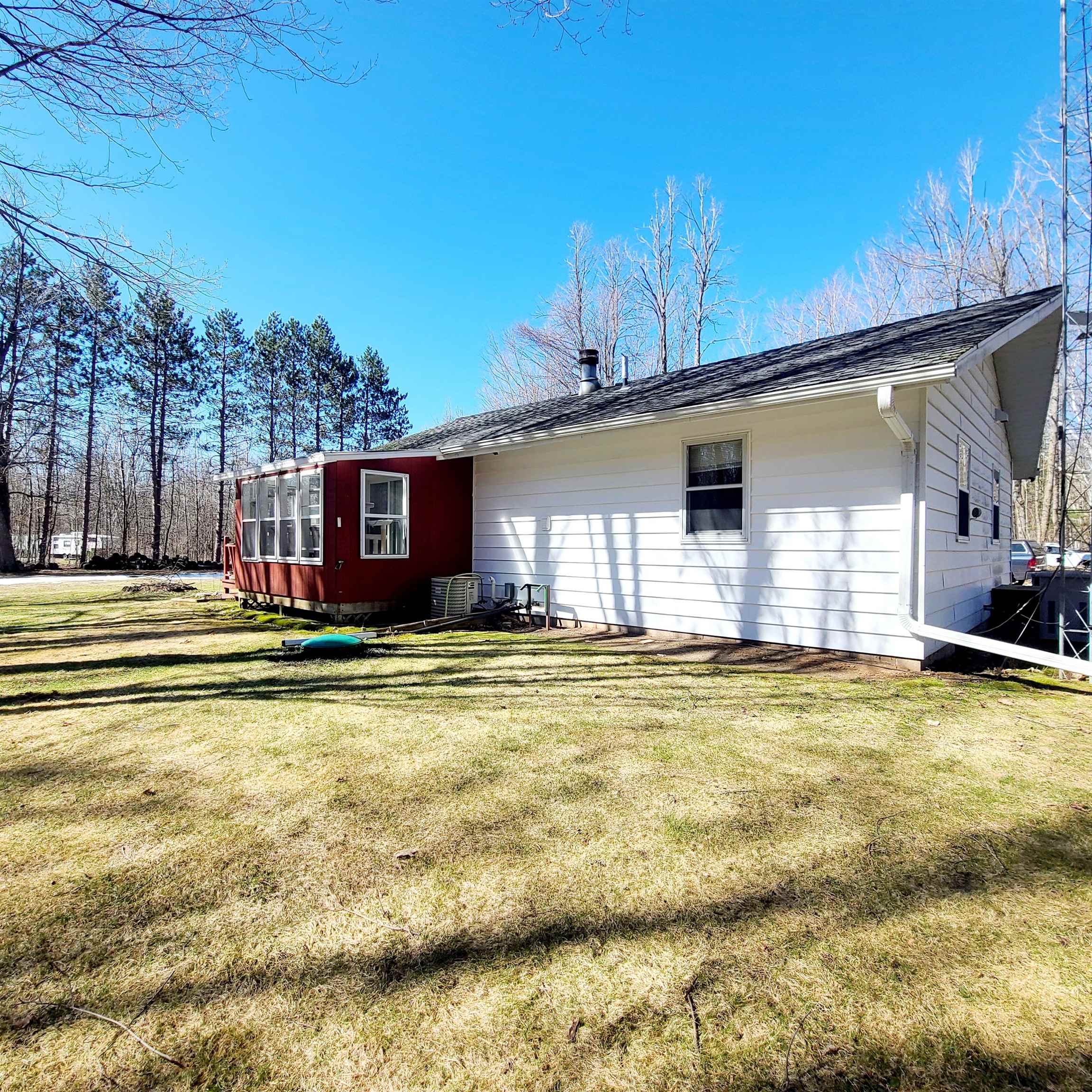 N18792 10 Acre Road Goodman, WI 54125 - Photo 32 of 43