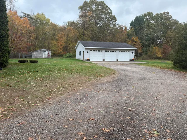 $329,900 | 7372 Mergener Road, Fruitport, MI 49415