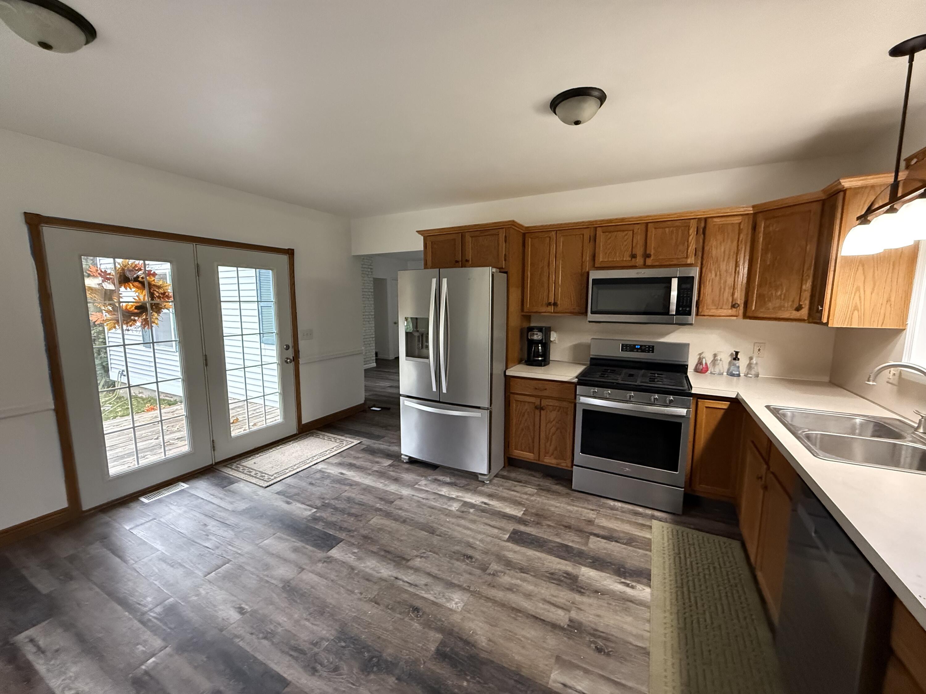 7372 Mergener Road Fruitport, MI 49415 - Photo 6 of 32 IMG_0632