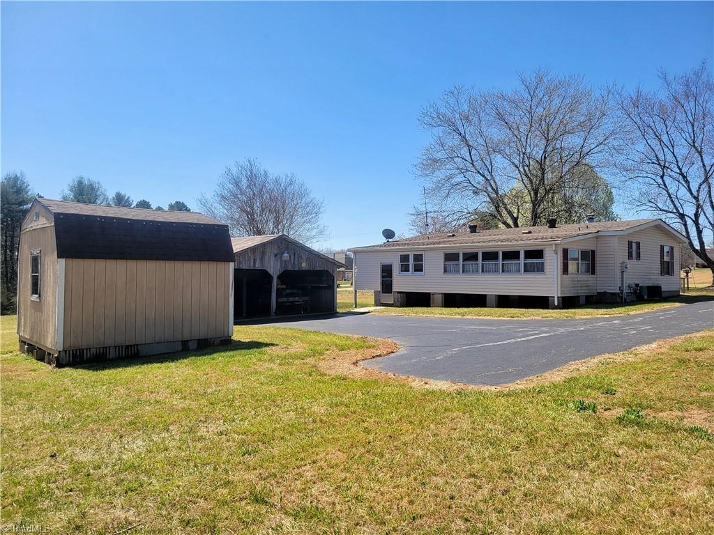 3783 Poplar Springs Road State Road, NC 28676 - Photo 3 of 4 Gallery Image 3