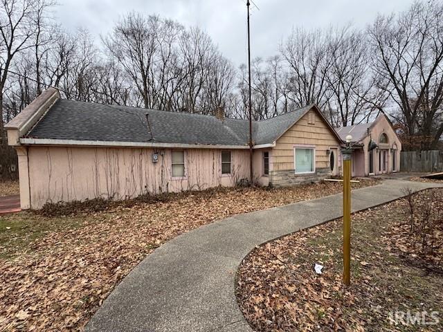 10181 Jefferson Road Osceola, IN 46561 - Photo 2 of 20 Gallery Image 2