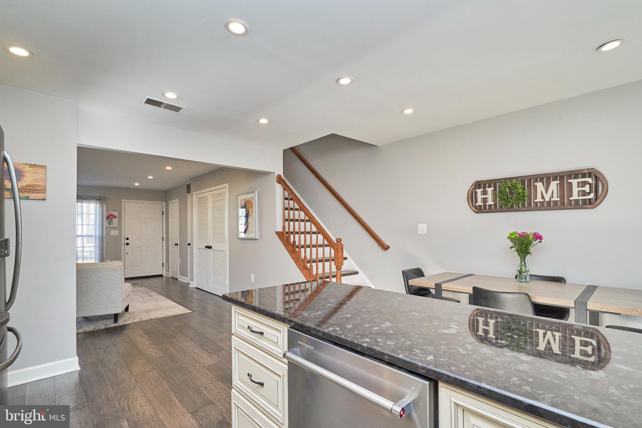 13111 Shadowbrook Lane Fairfax, VA 22033 - Photo 13 of 40