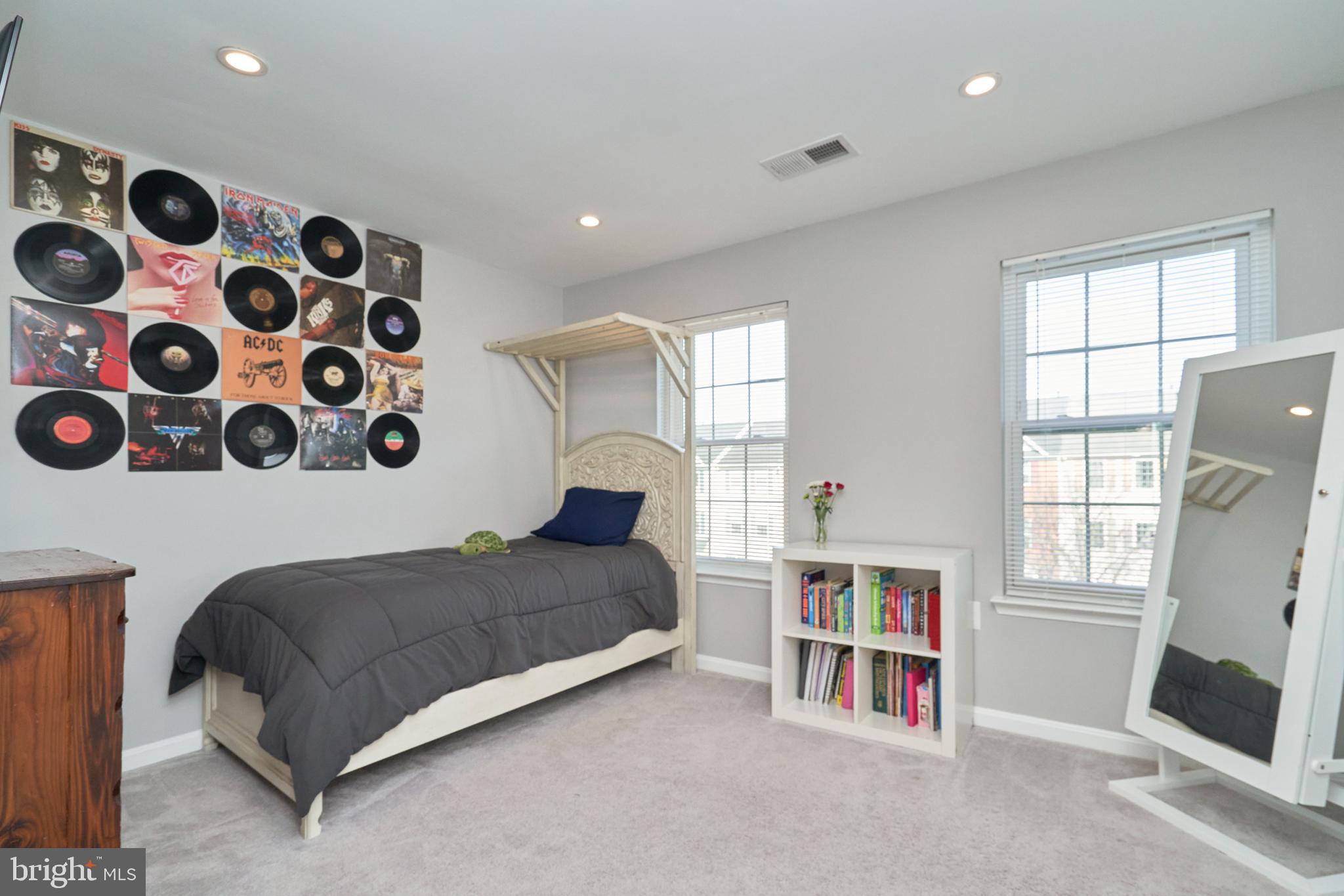 13111 Shadowbrook Lane Fairfax, VA 22033 - Photo 24 of 40