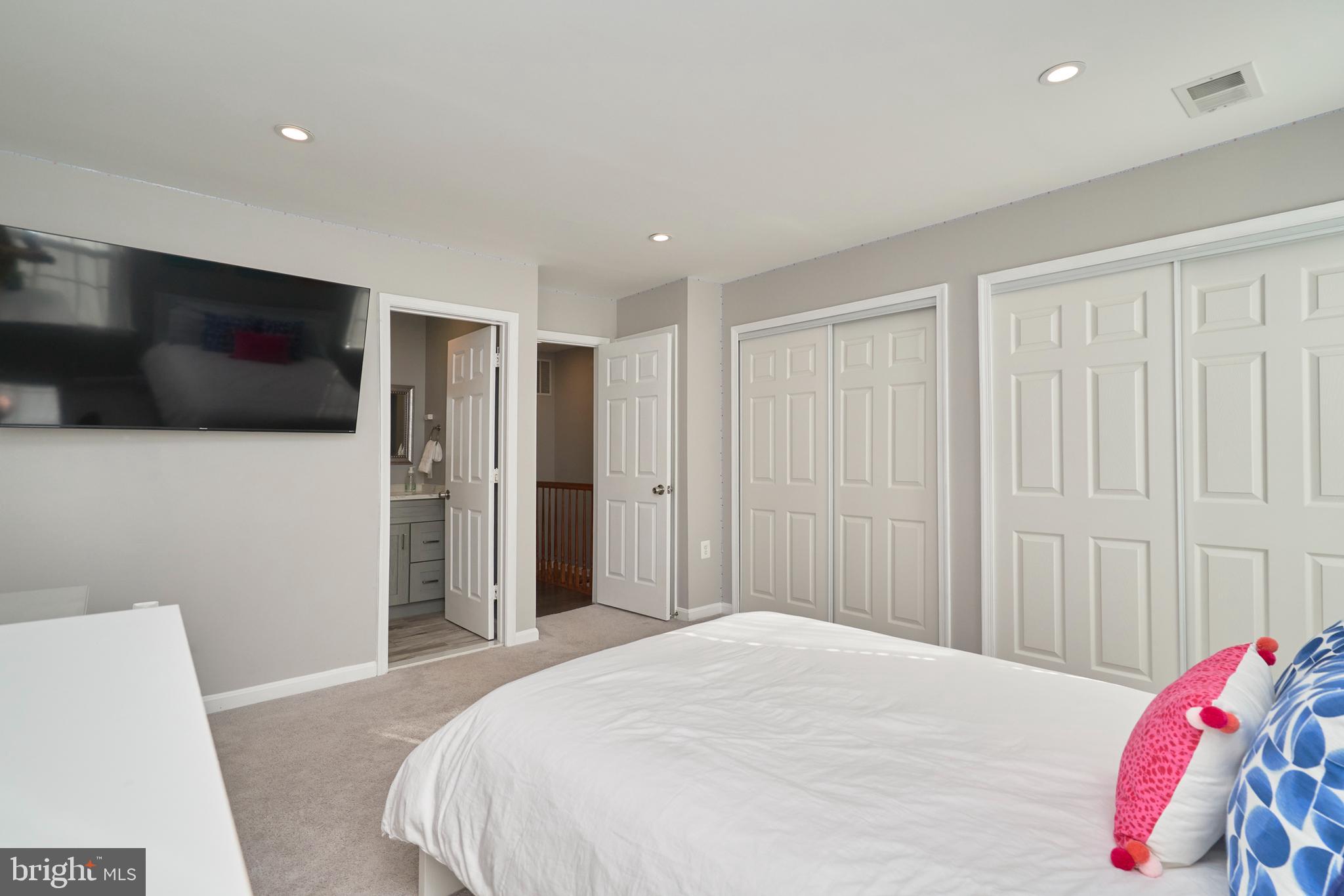 13111 Shadowbrook Lane Fairfax, VA 22033 - Photo 28 of 40