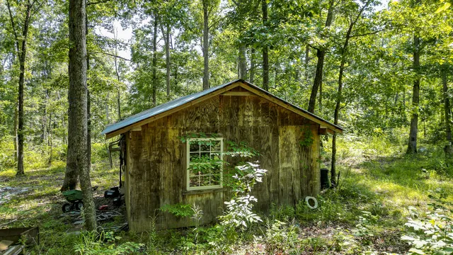 $7,541,250 | 0 Highway 230, McEwen, TN 37101