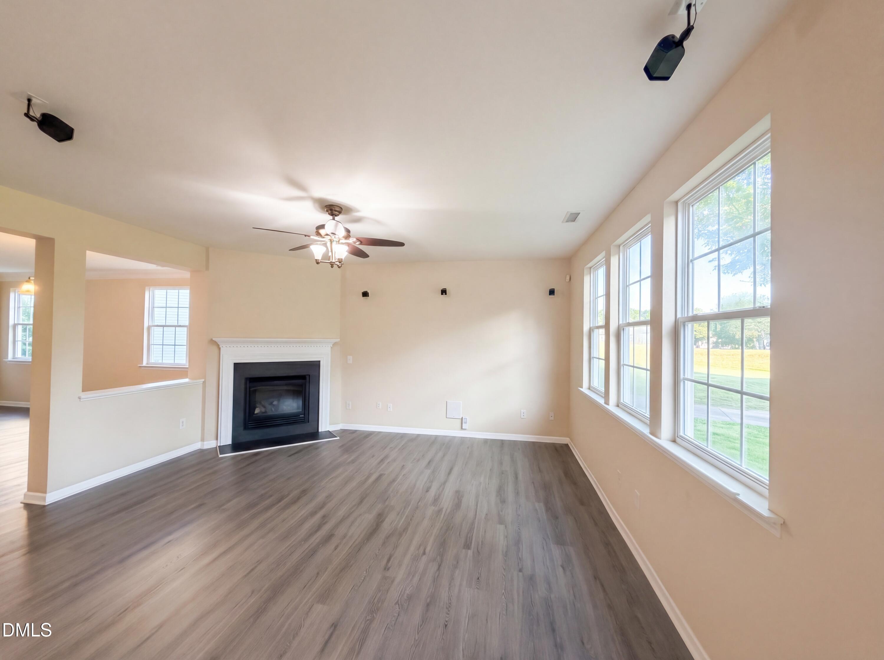 192 Solheim Lane Raleigh, NC 27603 - Photo 3 of 19