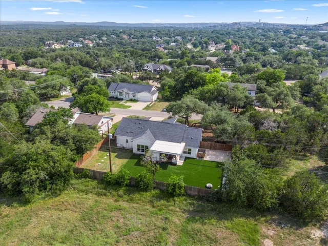 $2,995 | 15202 Cavalier Canyon Drive, Lakeway, TX 78734