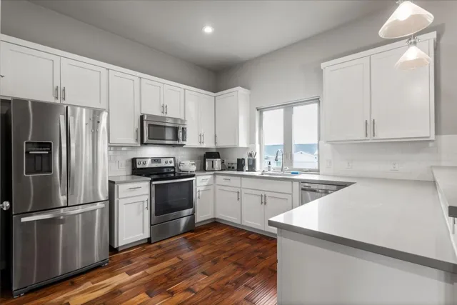 $2,995 | 15202 Cavalier Canyon Drive, Lakeway, TX 78734