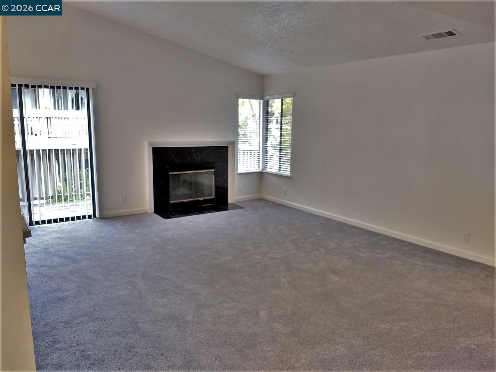 3889 Crow Canyon Road San Ramon, CA 94582 - Photo 4 of 36 Living Room