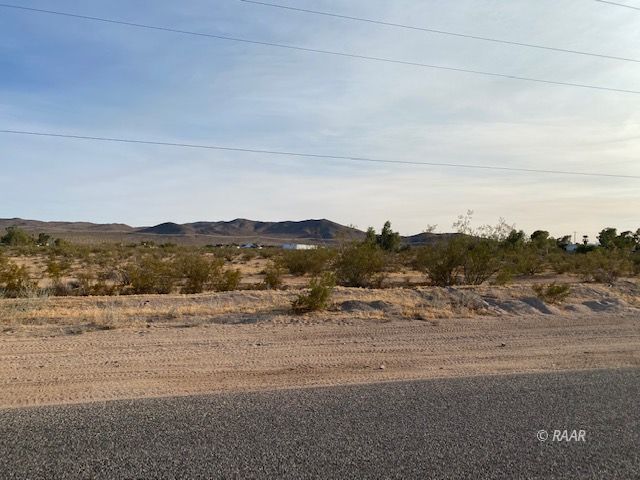 511-103-08 East Springer Avenue Ridgecrest, CA 93555 - Photo 2 of 8