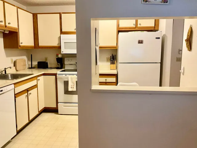 $248,000 | 19 Saco Street, Unit 58, Conway, NH 03813