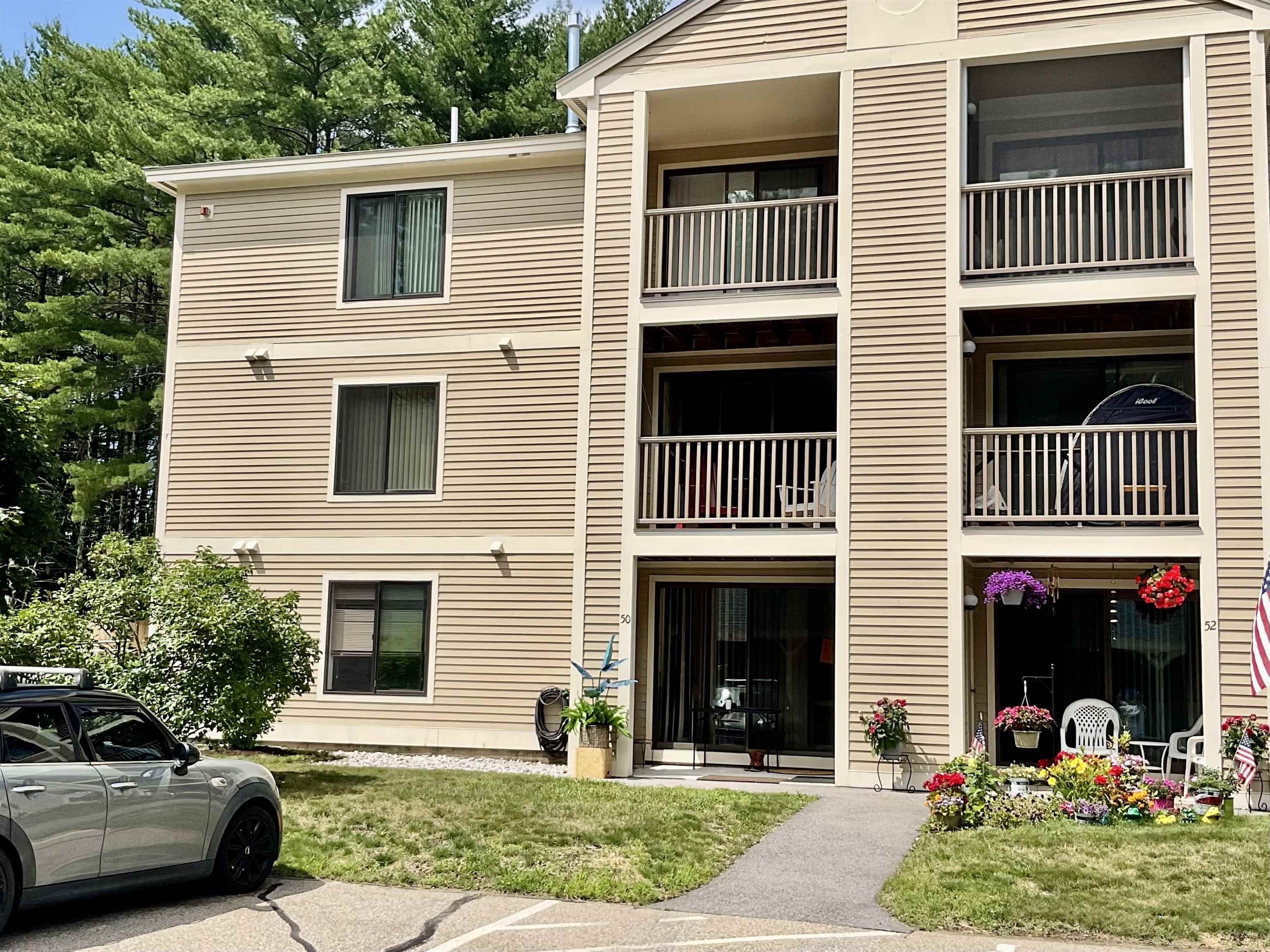 19 Saco Street, Unit 58 Conway, NH 03813 - Photo 23 of 37