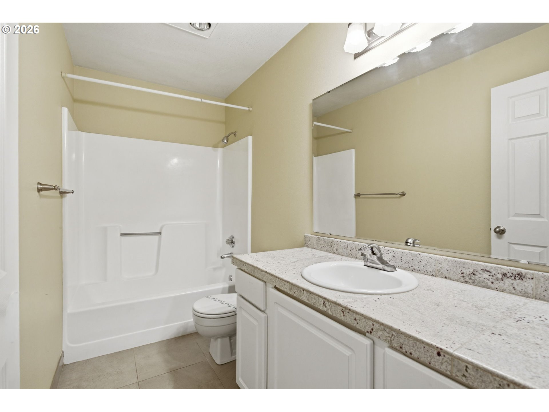 9842 Southeast Talbert Street Clackamas, OR 97015 - Photo 8 of 36 Bathroom