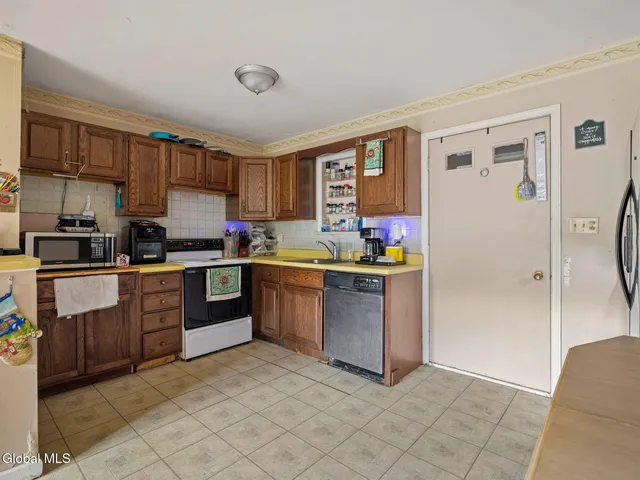 $275,000 | 19 Alta Vista Drive, Catskill, NY 12414