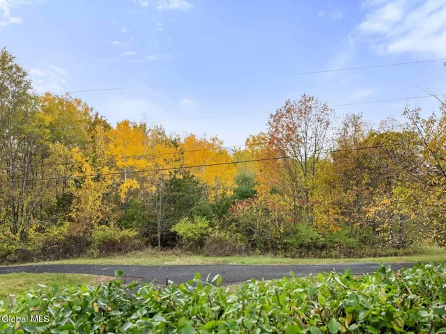 $275,000 | 19 Alta Vista Drive, Catskill, NY 12414