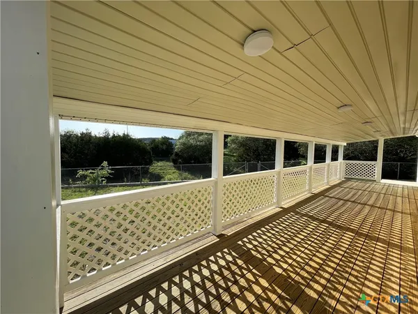 $1,650 | 1375 Canyon Trace, Unit B, Canyon Lake, TX 78133