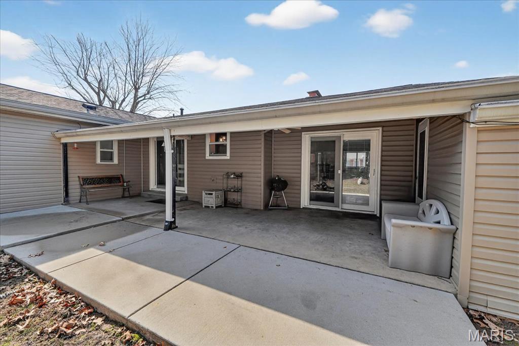 1812 Debbie Drive High Ridge, MO 63049 - Photo 20 of 26