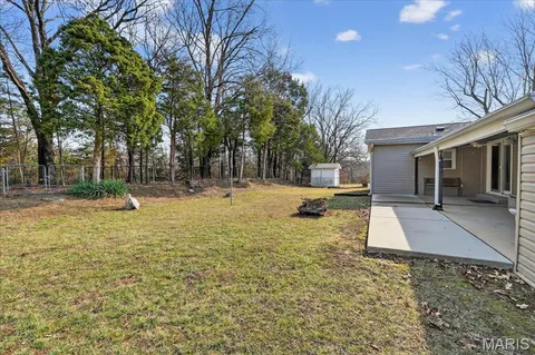 $268,000 | 1812 Debbie Drive, High Ridge, MO 63049