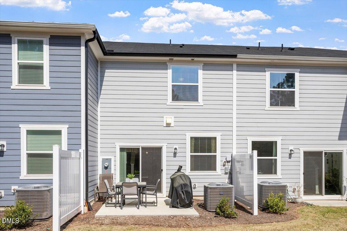 2113 Rockface Way Durham, NC 27703 - Photo 24 of 27 Rockface Way
