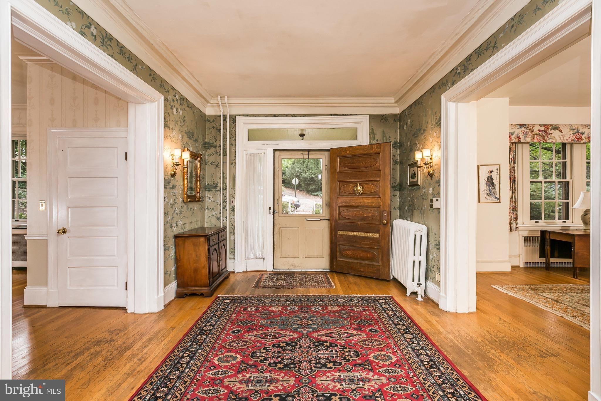 104 Oakdale Road Baltimore, MD 21210 - Photo 4 of 30 Foyer