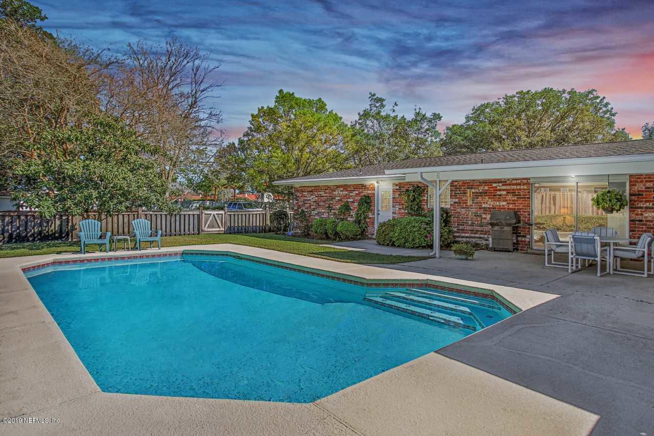 3737 Point Pleasant Road Jacksonville, FL 32217 - Photo 1 of 38 Twilight