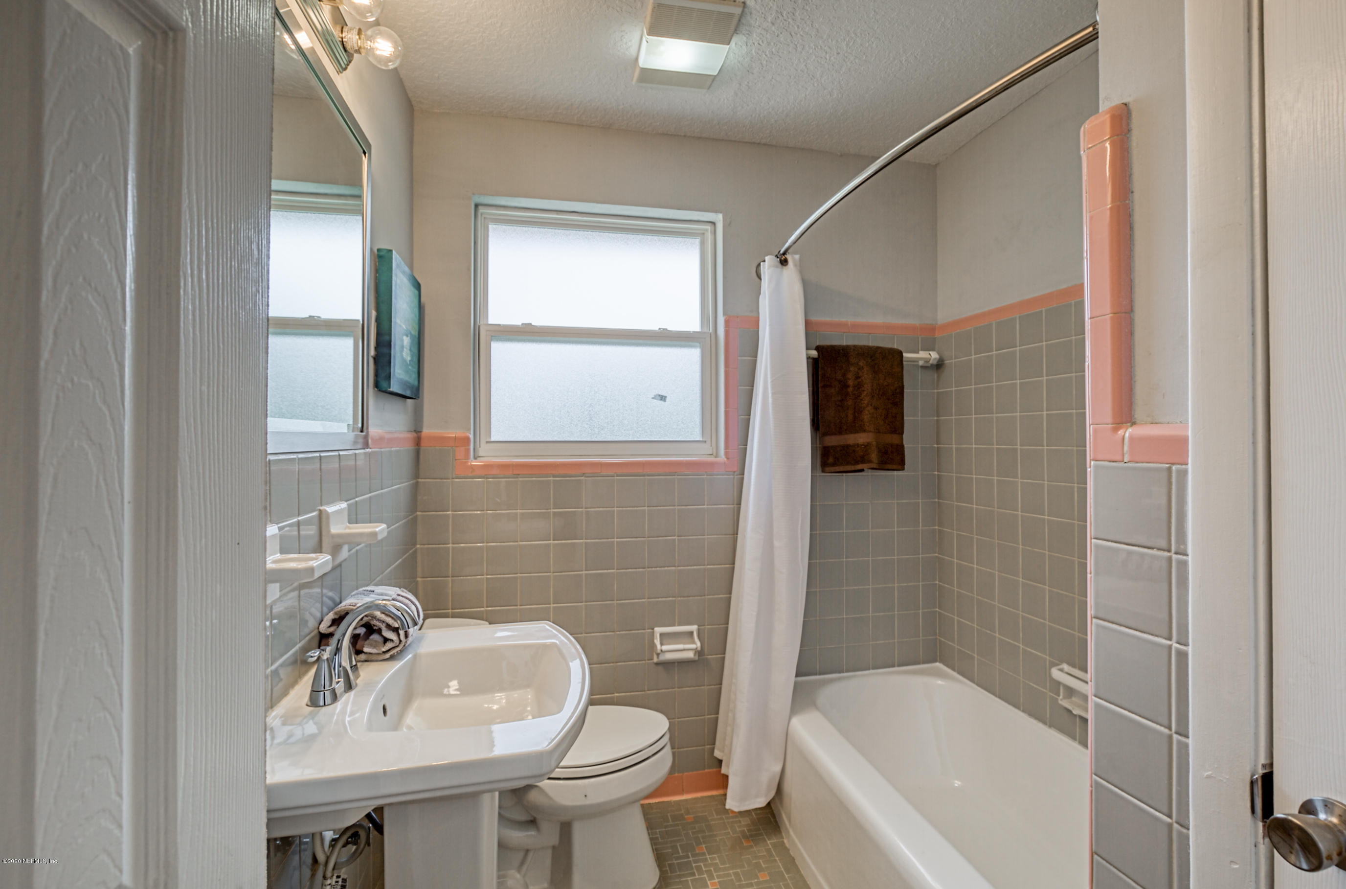 6604 Merrill Road Jacksonville, FL 32277 - Photo 21 of 45 ShawnJollyRawPhotgraphy.com-21