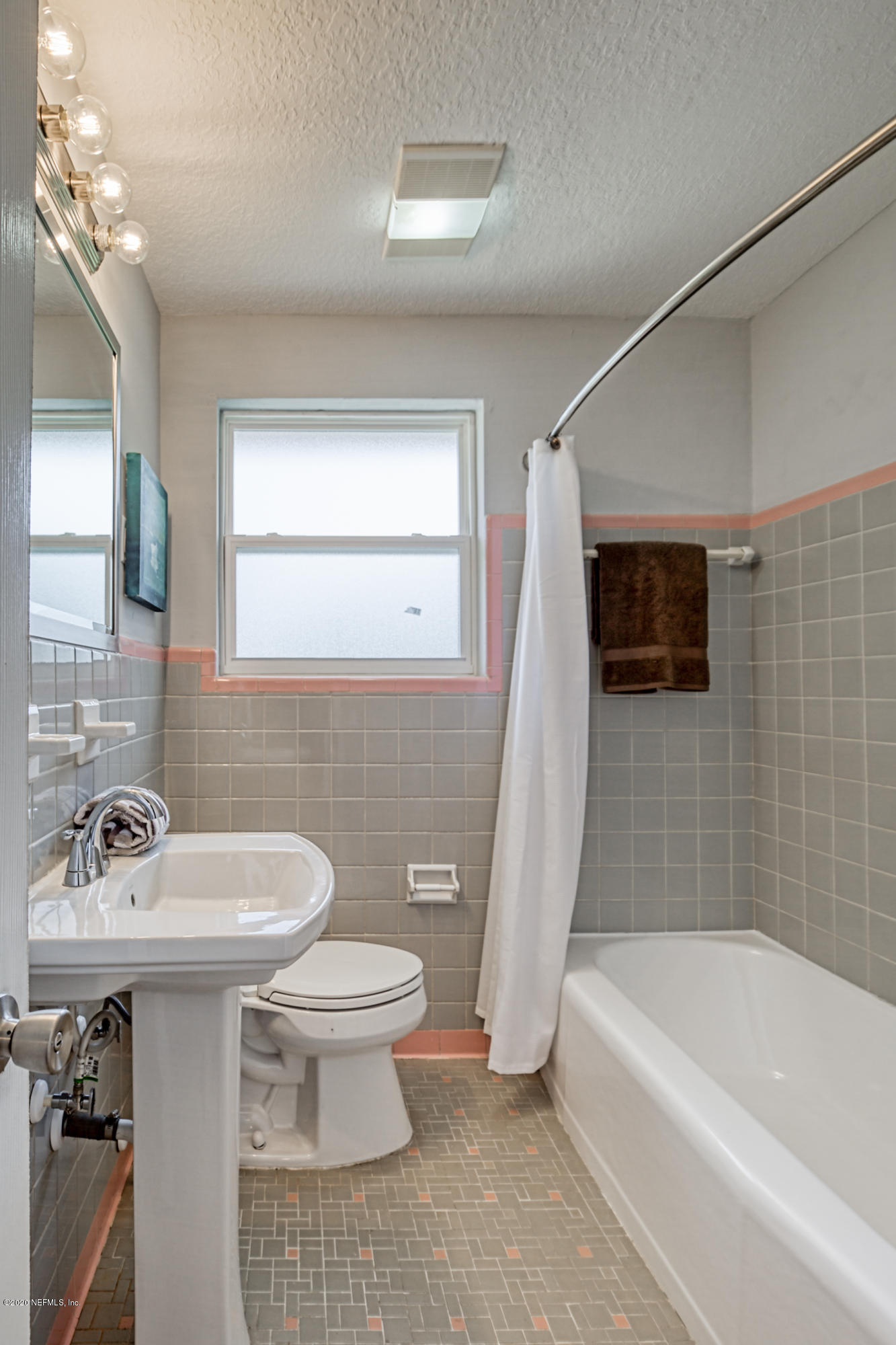 6604 Merrill Road Jacksonville, FL 32277 - Photo 22 of 45 ShawnJollyRawPhotgraphy.com-22