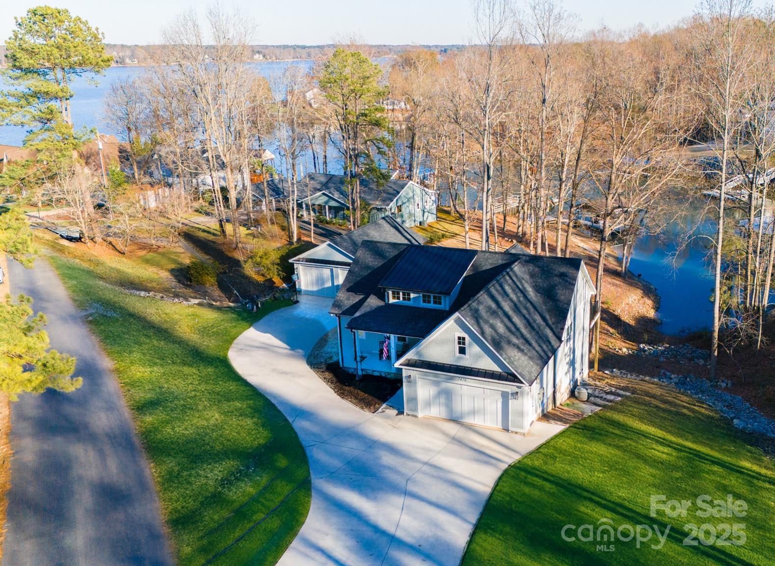 7476 Point Street Denver, NC 28037 - Photo 1 of 40 Gallery Image 1