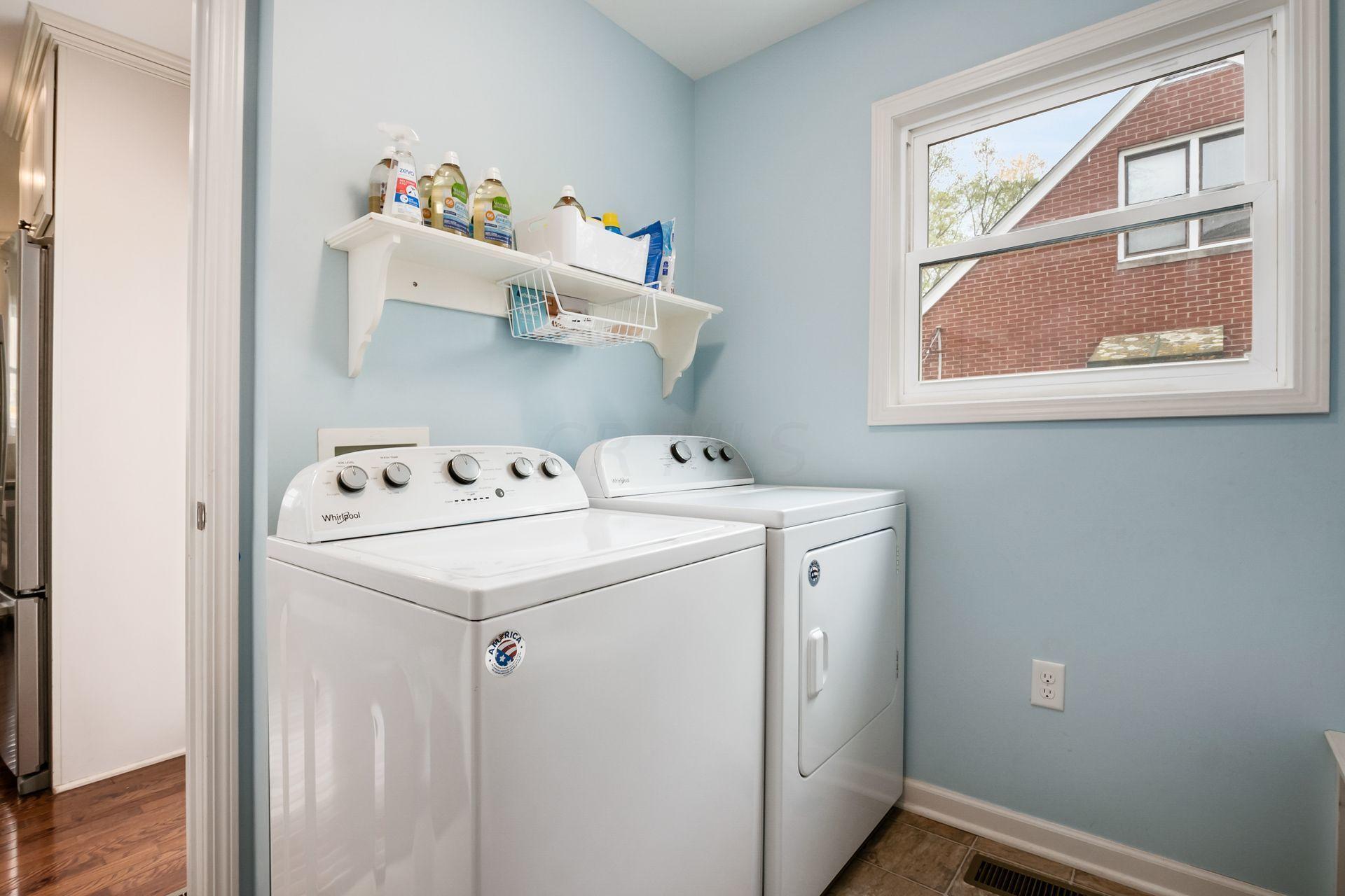 2430 Brandon Road Columbus, OH 43221 - Photo 5 of 34