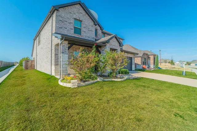 $2,699 | 3317 Evening View, Aubrey, TX 76227