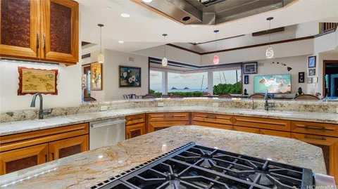 $50,000,000 | 508 North Kalaheo Avenue, Kailua, HI 96734