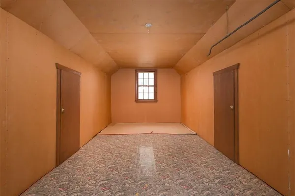 $309,000 | 500 North Delaware Street, Independence, MO 64050