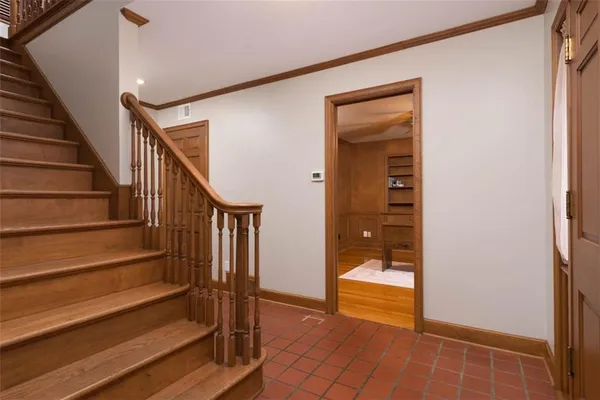 $309,000 | 500 North Delaware Street, Independence, MO 64050