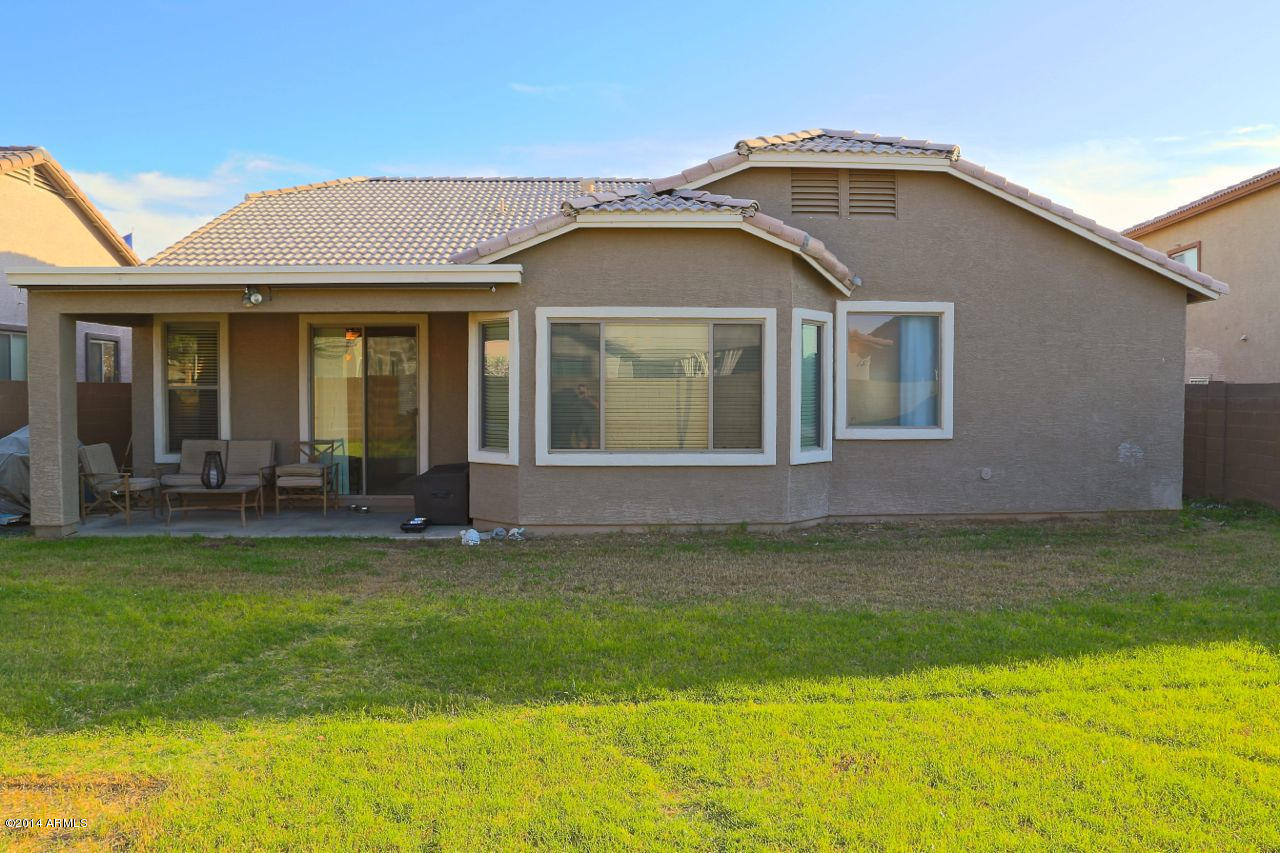 2318 West Beverly Rd. Phoenix, AZ 85041 - Photo 41 of 41 Backyard - 2
