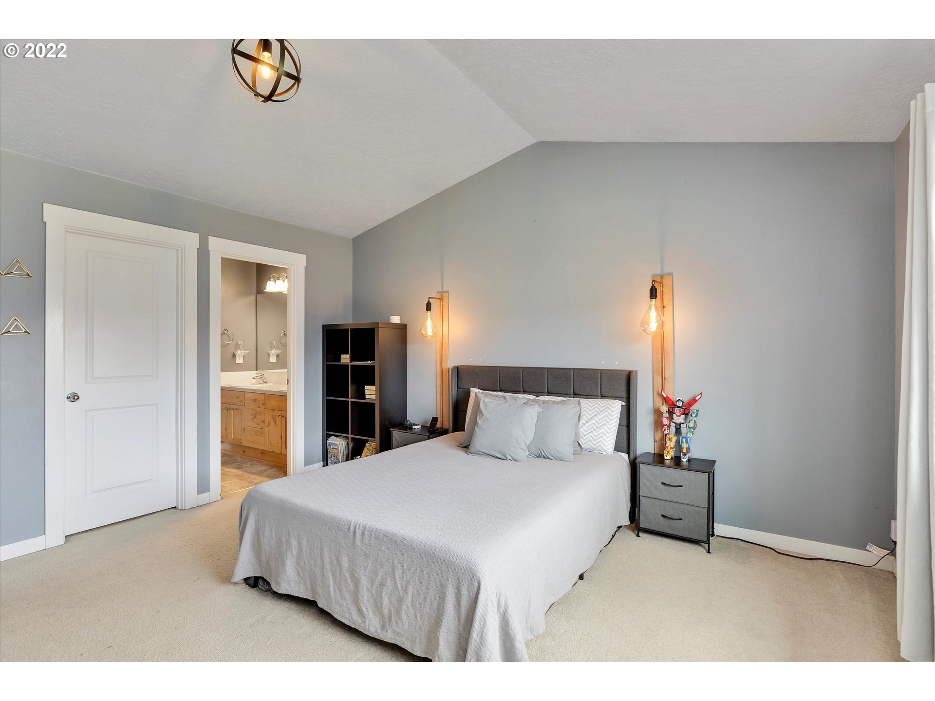 3120 Tamarack Road Hood River, OR 97031 - Photo 13 of 27 Gallery Image 13