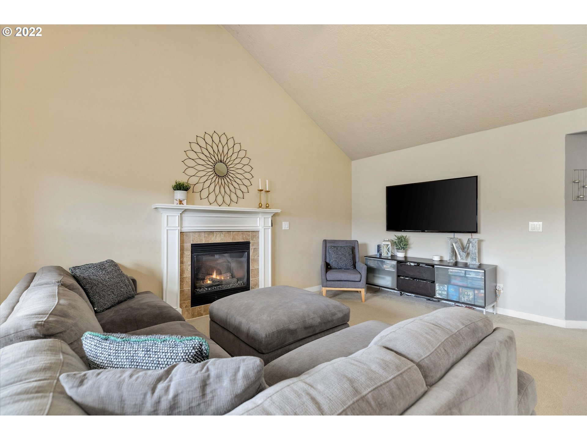 3120 Tamarack Road Hood River, OR 97031 - Photo 4 of 27 Gallery Image 4