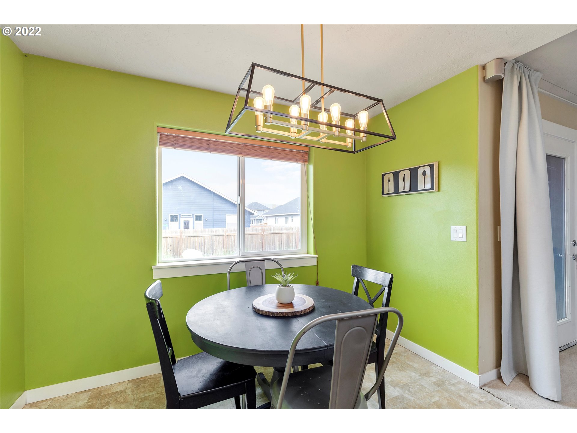 3120 Tamarack Road Hood River, OR 97031 - Photo 10 of 27 Gallery Image 10