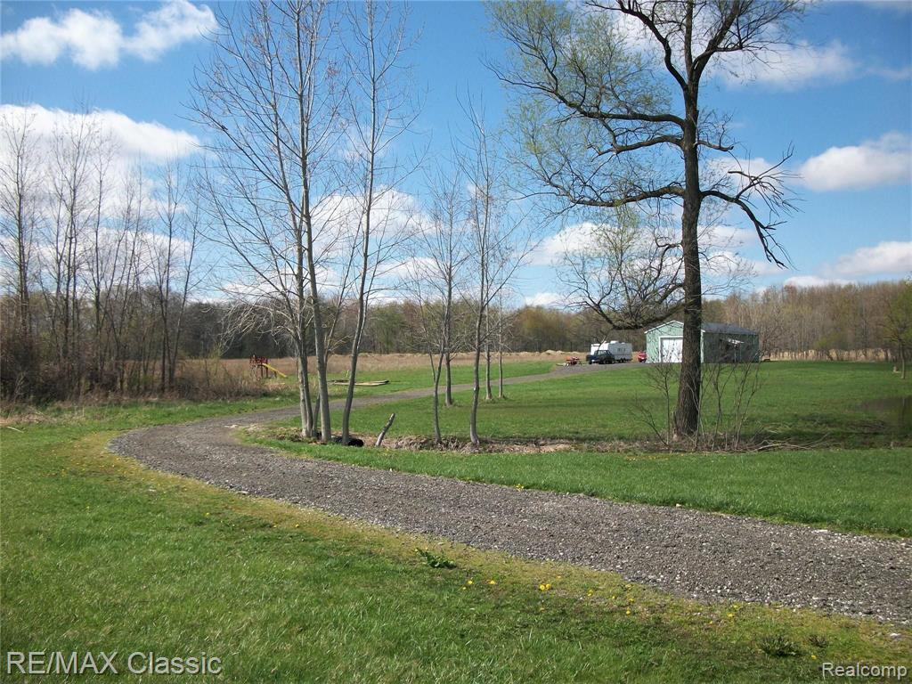 9568 West Vogt Road Fowlerville, MI 48836 - Photo 49 of 66