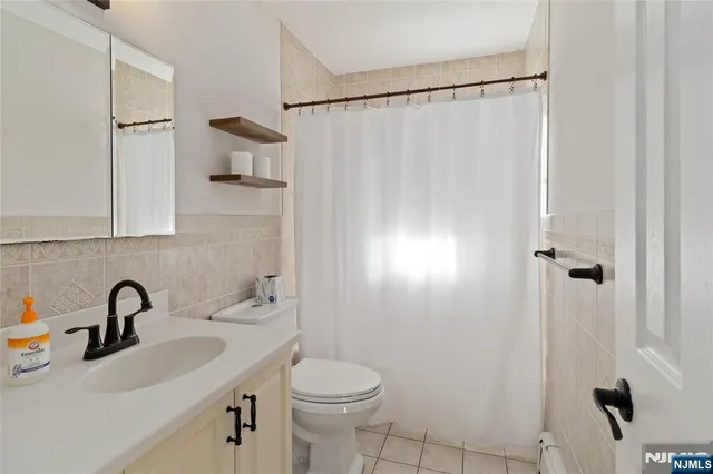 $3,400 | 9 McKinley Place, West Milford, NJ 07480